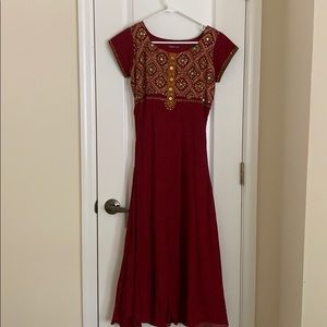 Indian/ Pakistani outfit, salwar kameez